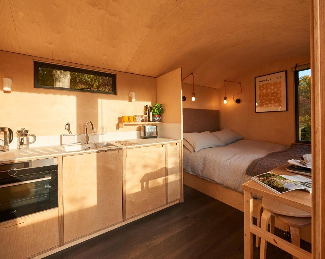 Villa Hut64 Alderbury Exterior foto